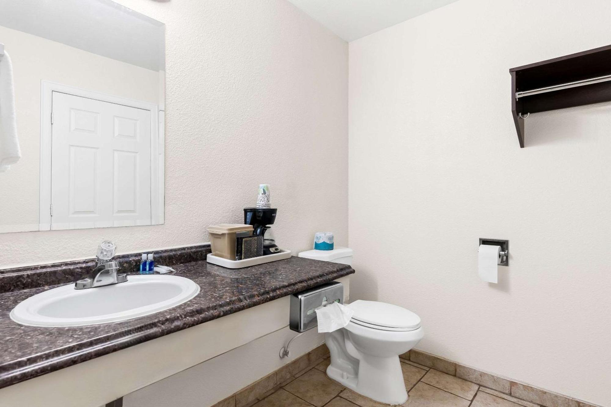 Rodeway Inn Hermiston - Umatilla Экстерьер фото