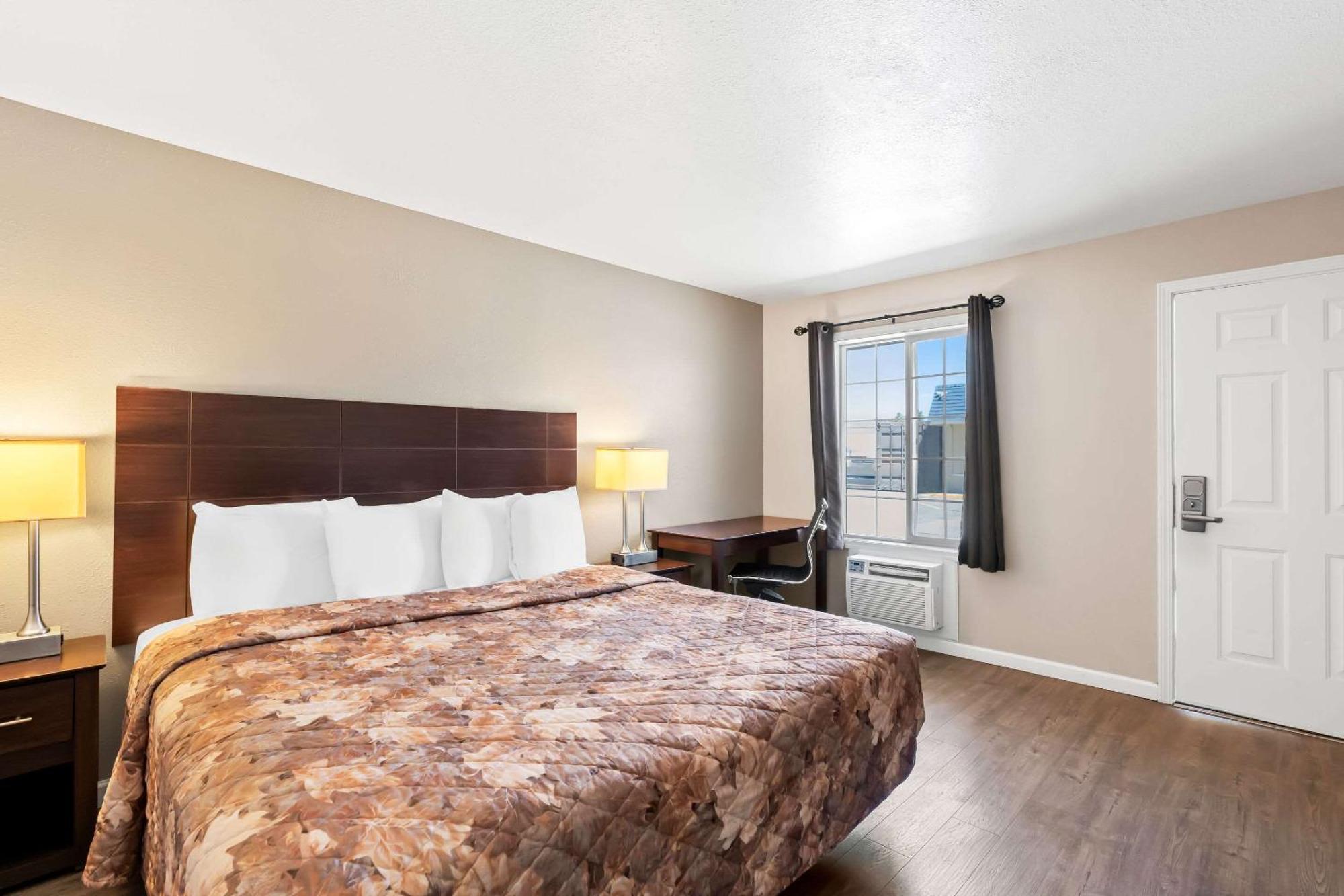 Rodeway Inn Hermiston - Umatilla Экстерьер фото