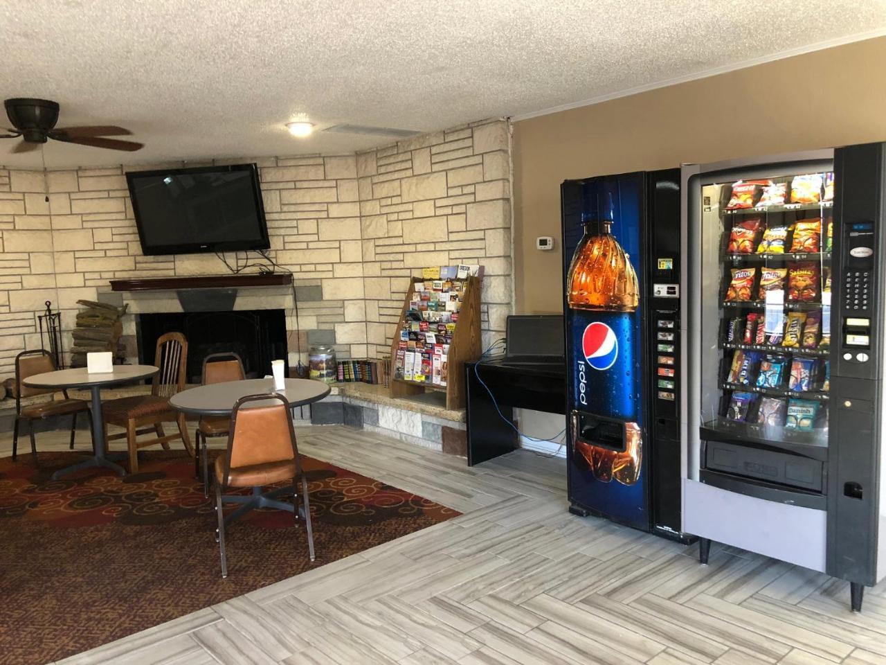 Rodeway Inn Hermiston - Umatilla Экстерьер фото