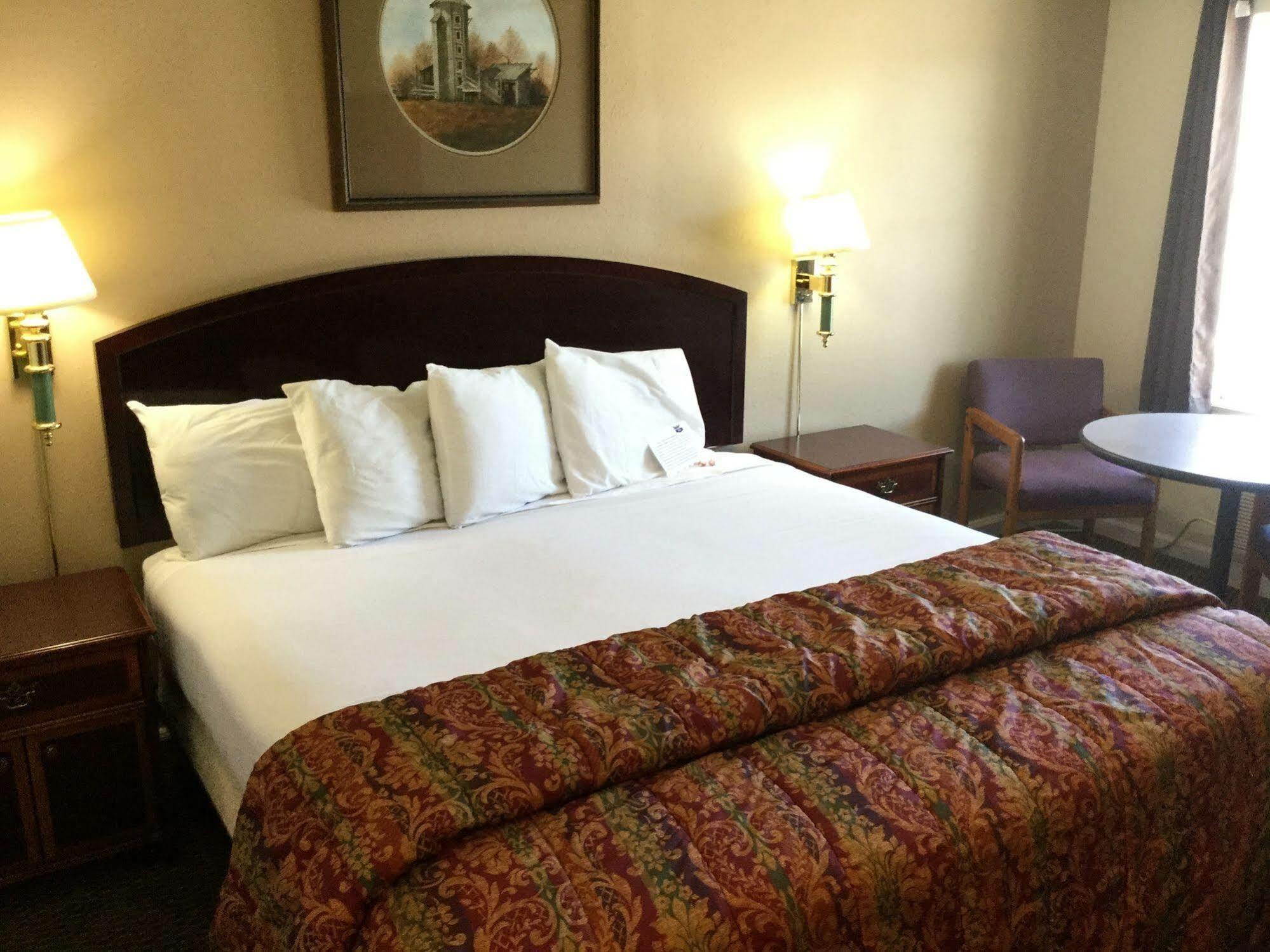 Rodeway Inn Hermiston - Umatilla Экстерьер фото